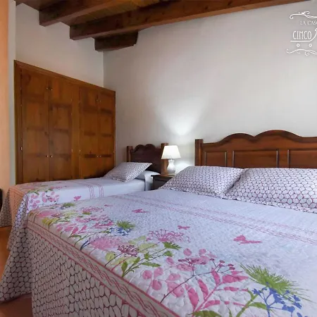 ホテル La Casona De Cinco Canos