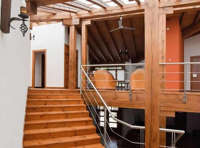 La Casona De Cinco Canos 펜션