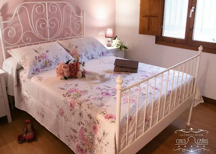 La Casona De Cinco Canos 코카