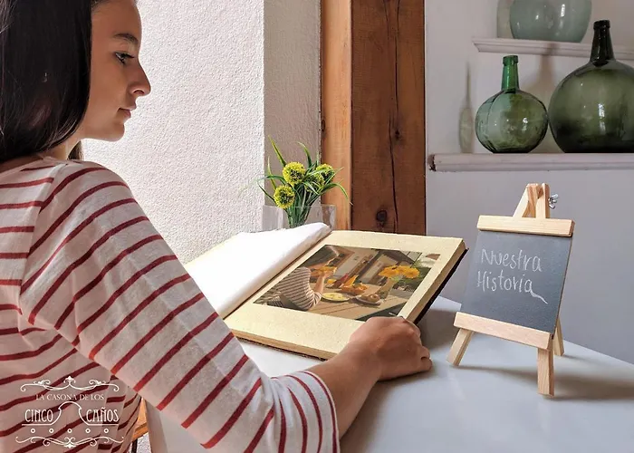 펜션 La Casona De Cinco Canos *