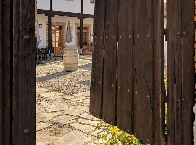 La Casona De Cinco Canos 펜션 *